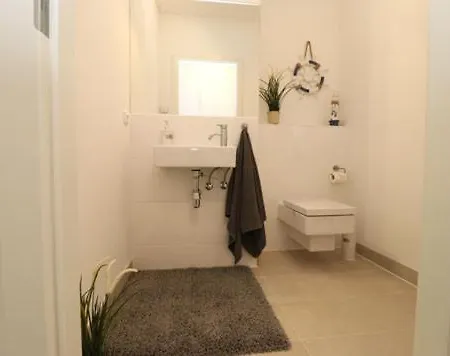 Bickbeeren Schweiz Penthouse Amalia * オストゼーバート・ディアーハーゲン